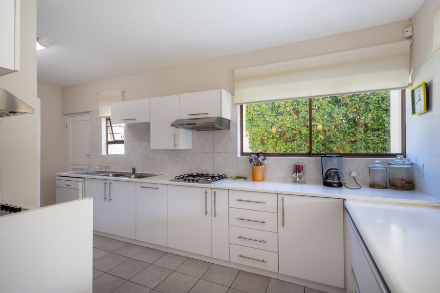 4 Bedroom Property for Sale in Bowtie Western Cape